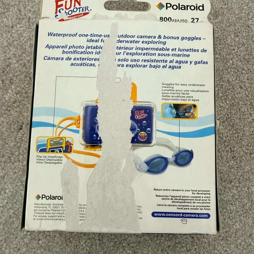 Polaroid Fun Shooter Waterproof Camera with goggles - Picture 4 of 4